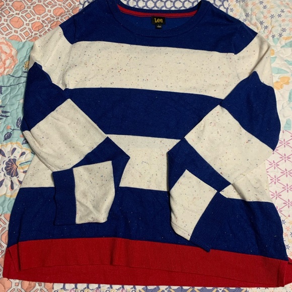 Lee size large sweater - Picture 3 of 3